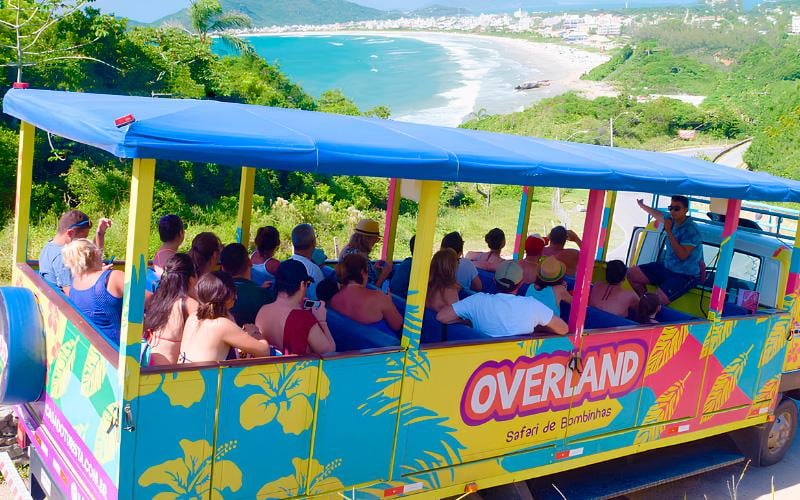 Tour Bombinhas: 7 Praias em 1 Dia