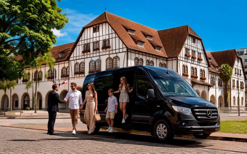 Tour Privativo Blumenau & Pomerode: Sua Experiência Germânica Personalizada